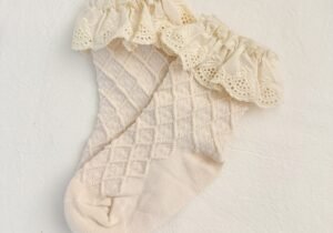 Medias rombos puntilla